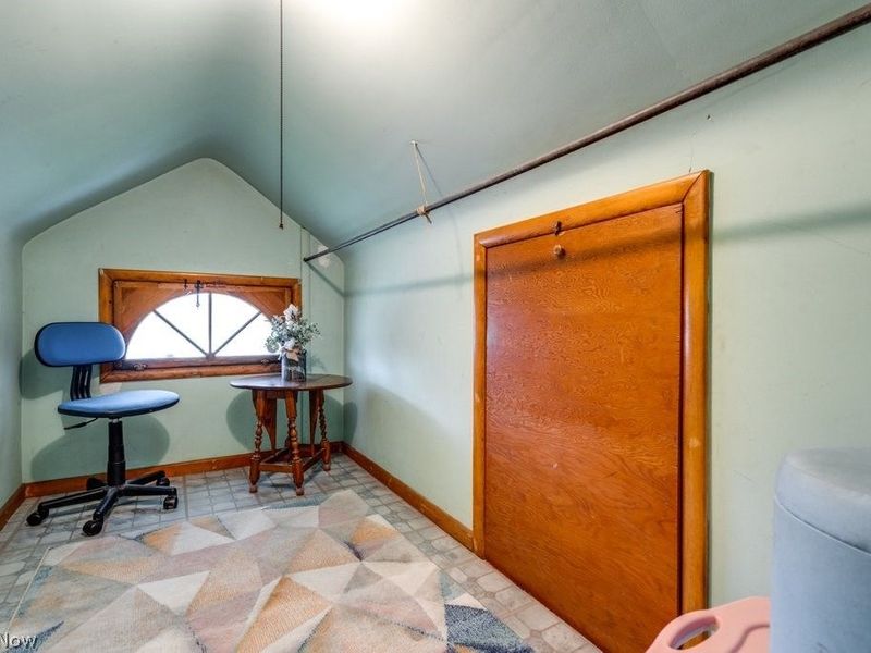 16080 Glenridge Avenue , Middleburg Heights, OH 44130 Photo 21