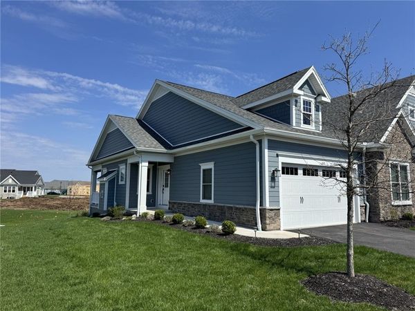 225 Cos Grande, Rochester, NY 14618