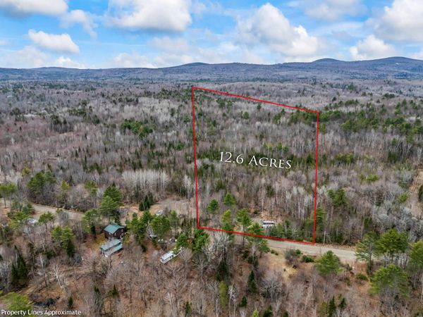 162 Carrabassett Road, Anson, ME 04958