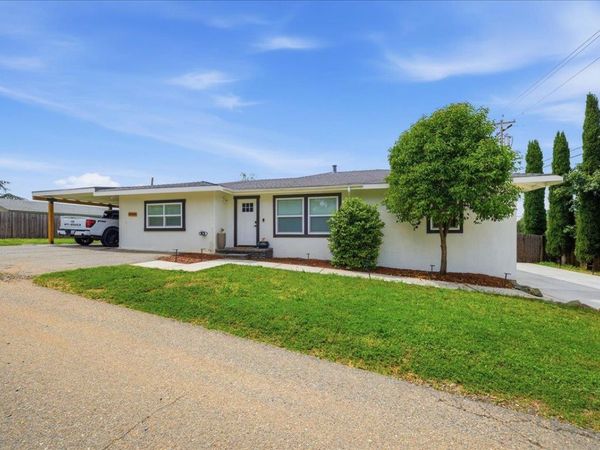 10200 Indian Hill Rd, Newcastle, CA 95658
