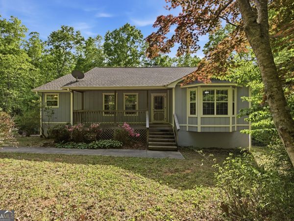 47 Terrys Place, Cleveland, GA 30528