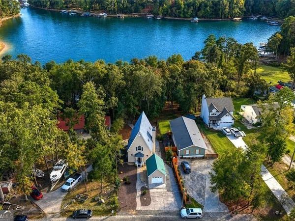 6980 Diana Circle, Gainesville, GA 30506