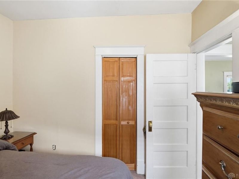 1382 W Galbraith Road, Cincinnati, OH 45231 Photo 13