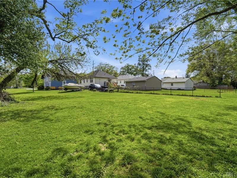 1382 W Galbraith Road, Cincinnati, OH 45231 Photo 29