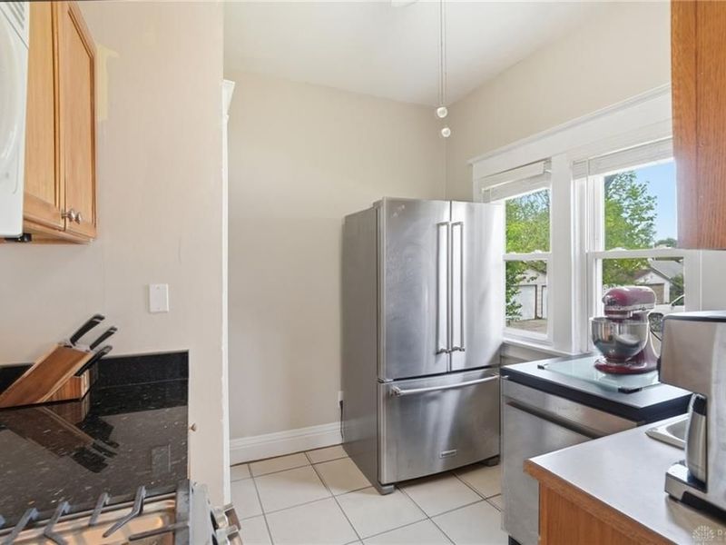 1382 W Galbraith Road, Cincinnati, OH 45231 Photo 8