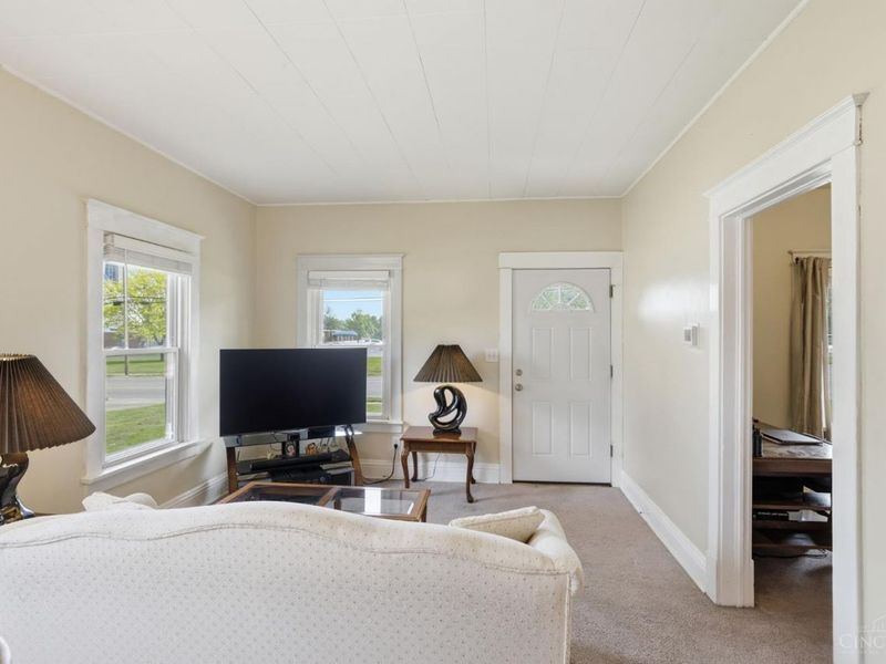 1382 W Galbraith Road, North College Hill, OH 45231 Photo 7