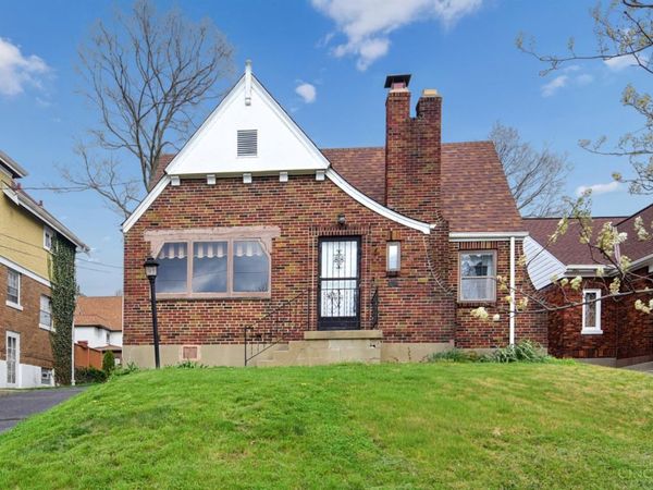 2512 Moundview Drive, Norwood, OH 45212