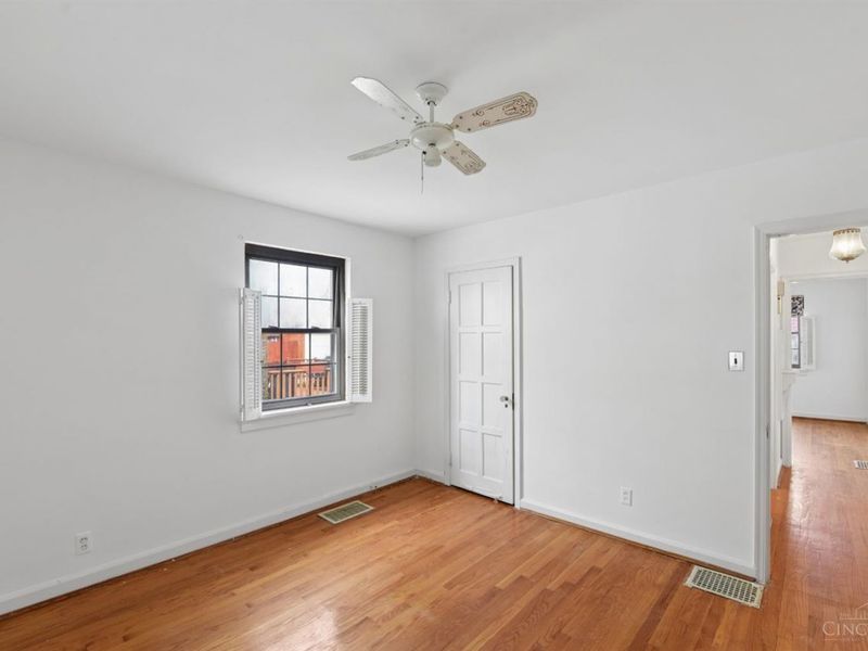 2512 Moundview Drive, Norwood, OH 45212 Photo 12