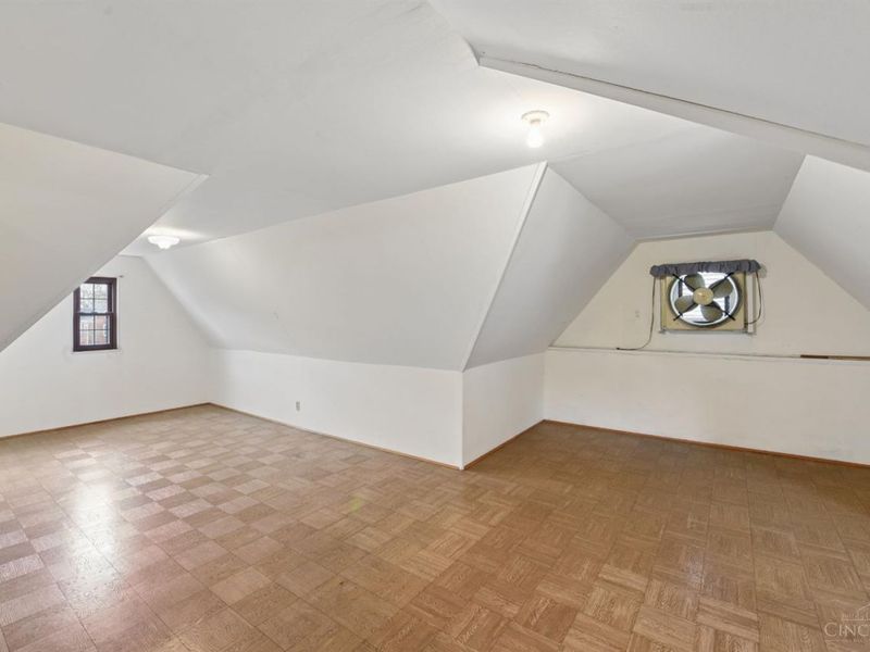 2512 Moundview Drive, Norwood, OH 45212 Photo 21