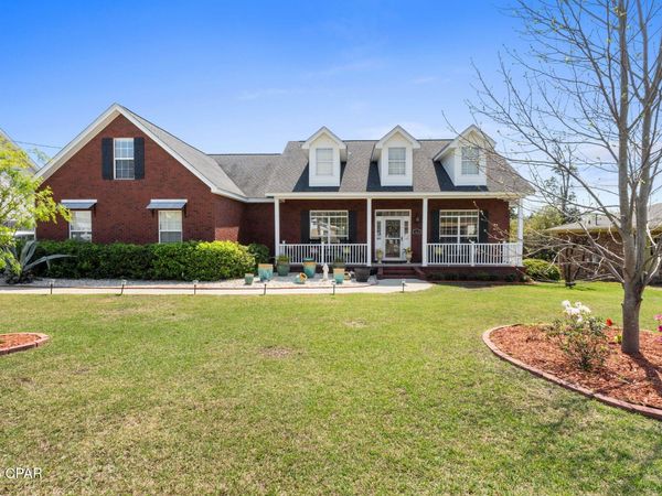 1015 W 10th Court, Panama City, FL 32401