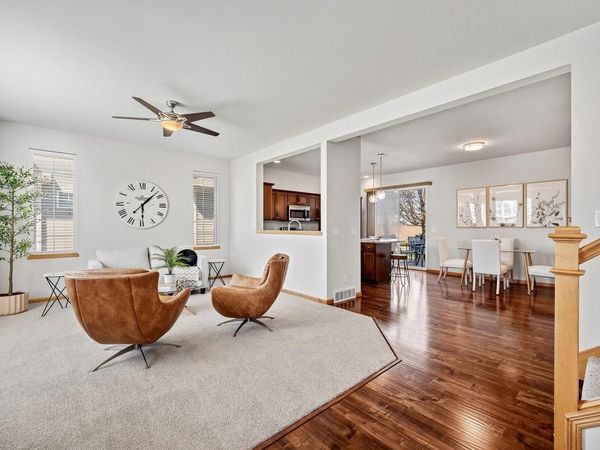 1126 Okeeffe AVENUE, Sun Prairie, WI 53590