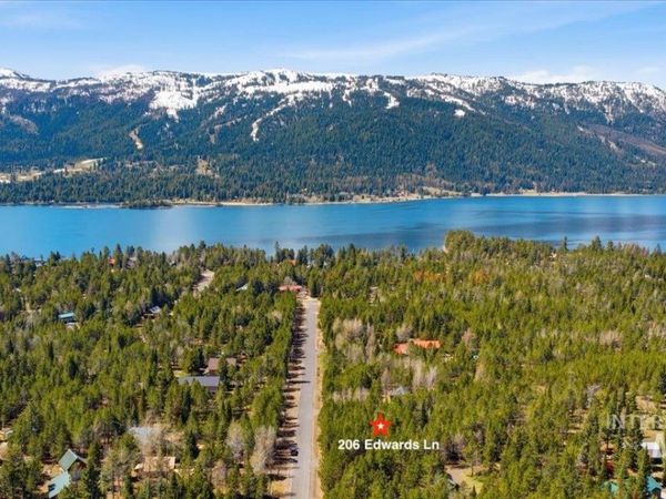 206 Edwards Ln, Donnelly, ID 83615