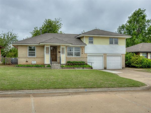 220 W Glenhaven Drive, Midwest City, OK 73110