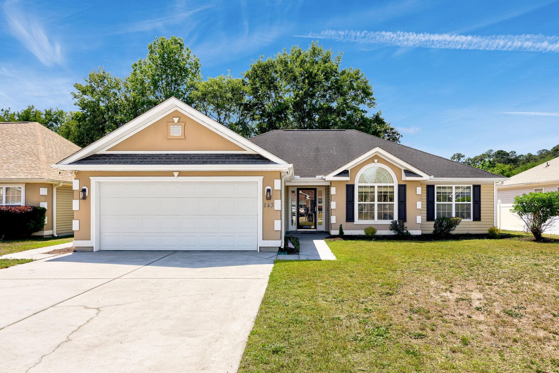 243 Jessica Lakes Dr. Photo 1