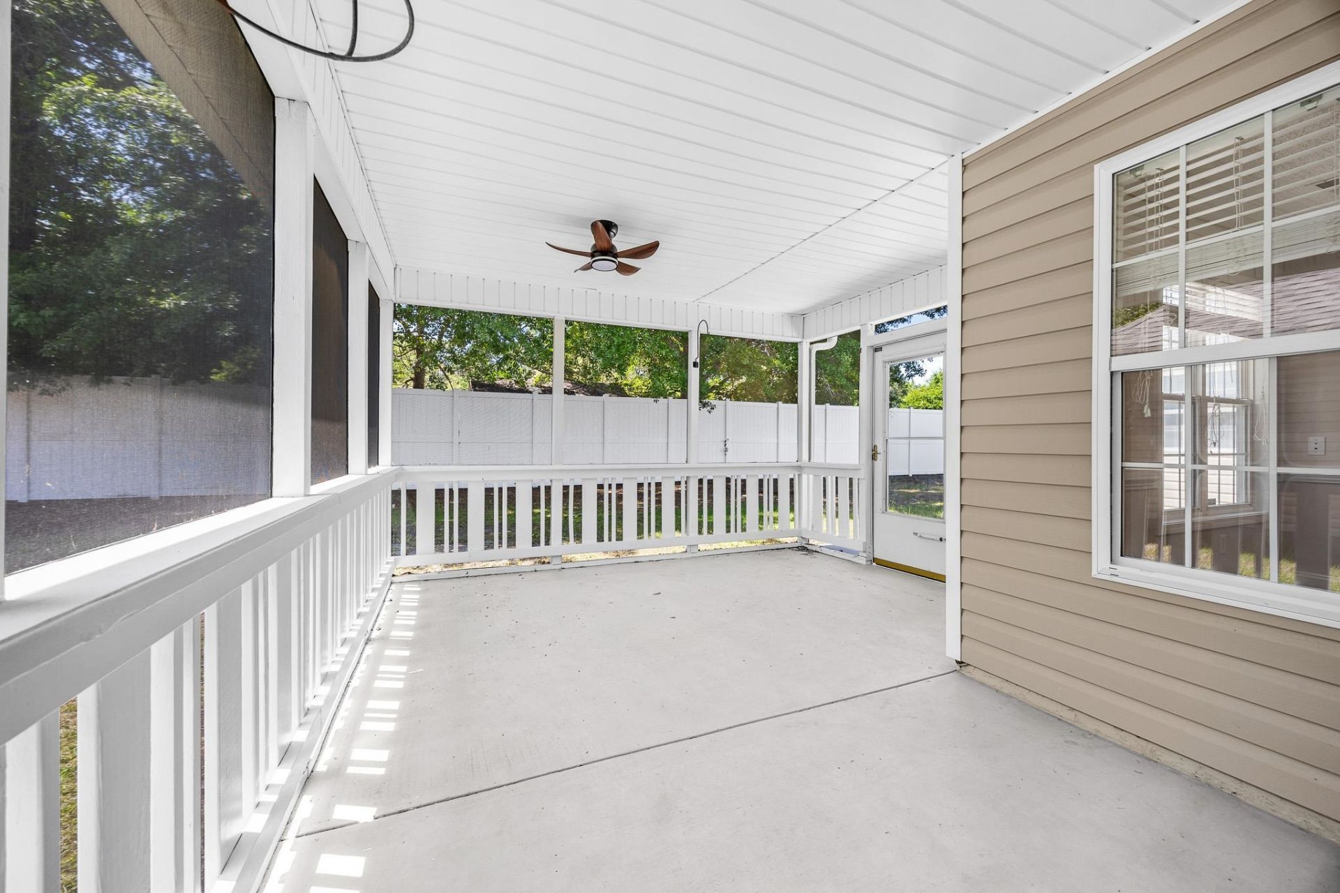 243 Jessica Lakes Dr. Photo 43