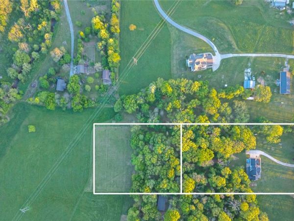 N RAINBOW FARM Road , Bentonville, AR 72713