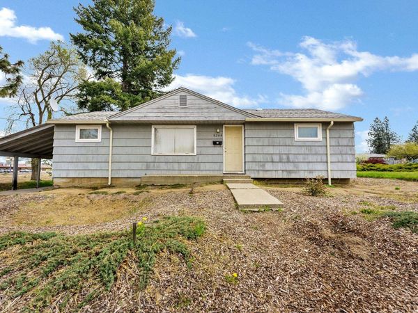 6204 N MORTON St, Spokane, WA 99208