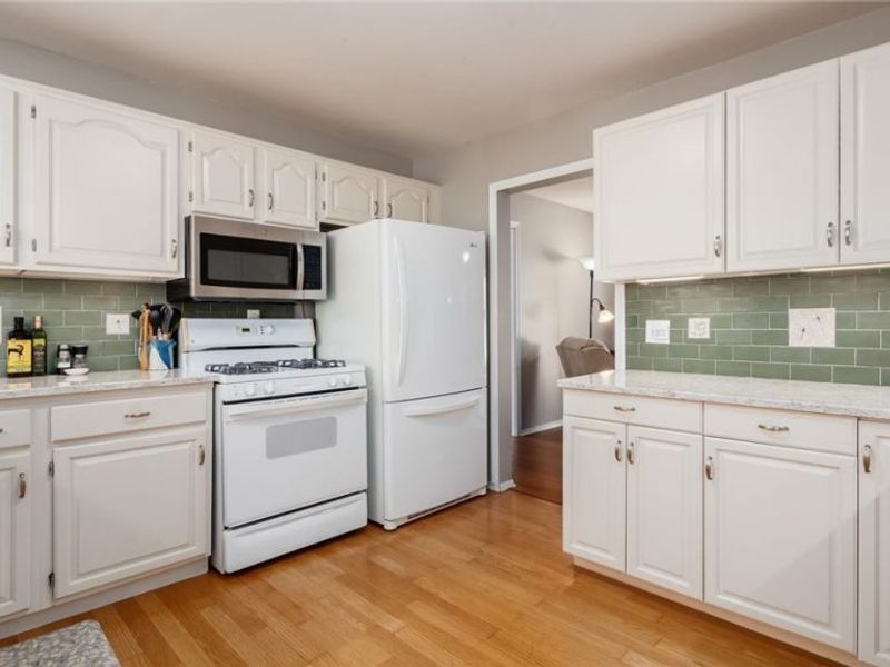 3480 Riverside Airport Drive , Zanesville, OH 43701 Photo 10