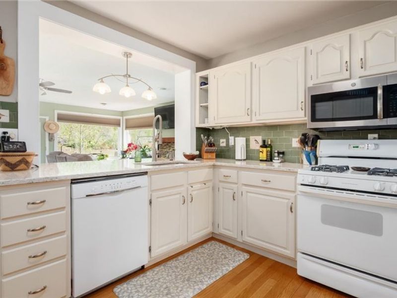 3480 Riverside Airport Drive , Zanesville, OH 43701 Photo 12