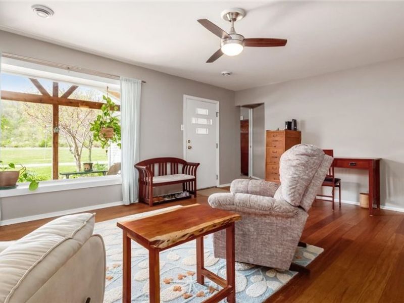 3480 Riverside Airport Drive , Zanesville, OH 43701 Photo 7