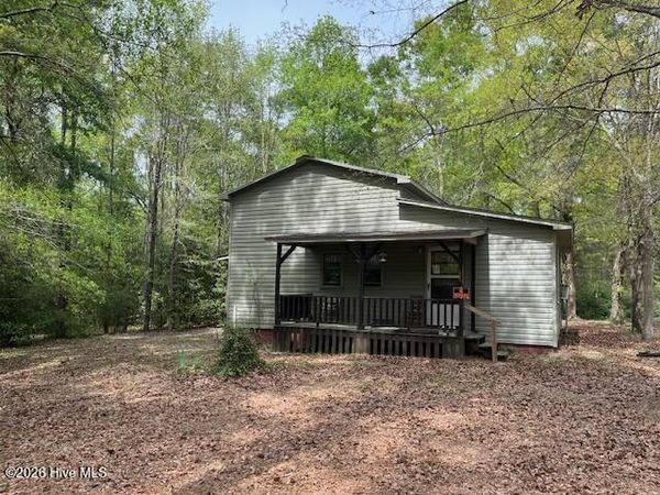 408 Guy Sanderson Road, Albertson, NC 28508