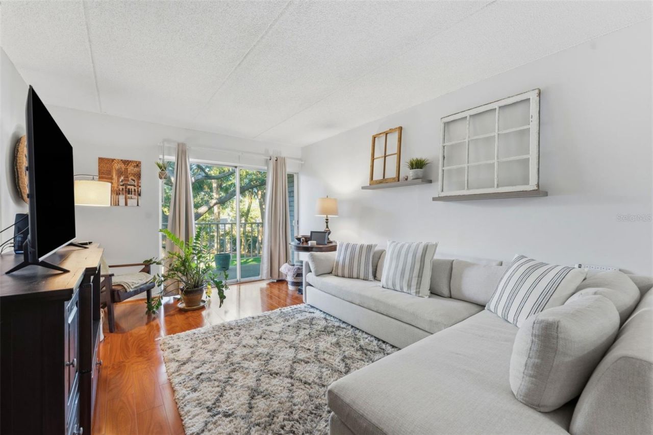 3325 Bayshore Boulevard, Unit E22, Tampa, FL 33629 Photo