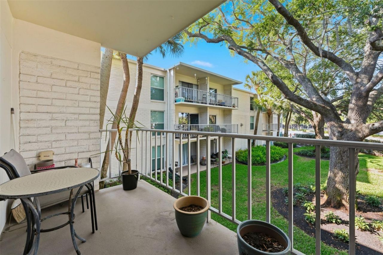 3325 Bayshore Boulevard, Unit E22, Tampa, FL 33629 Photo