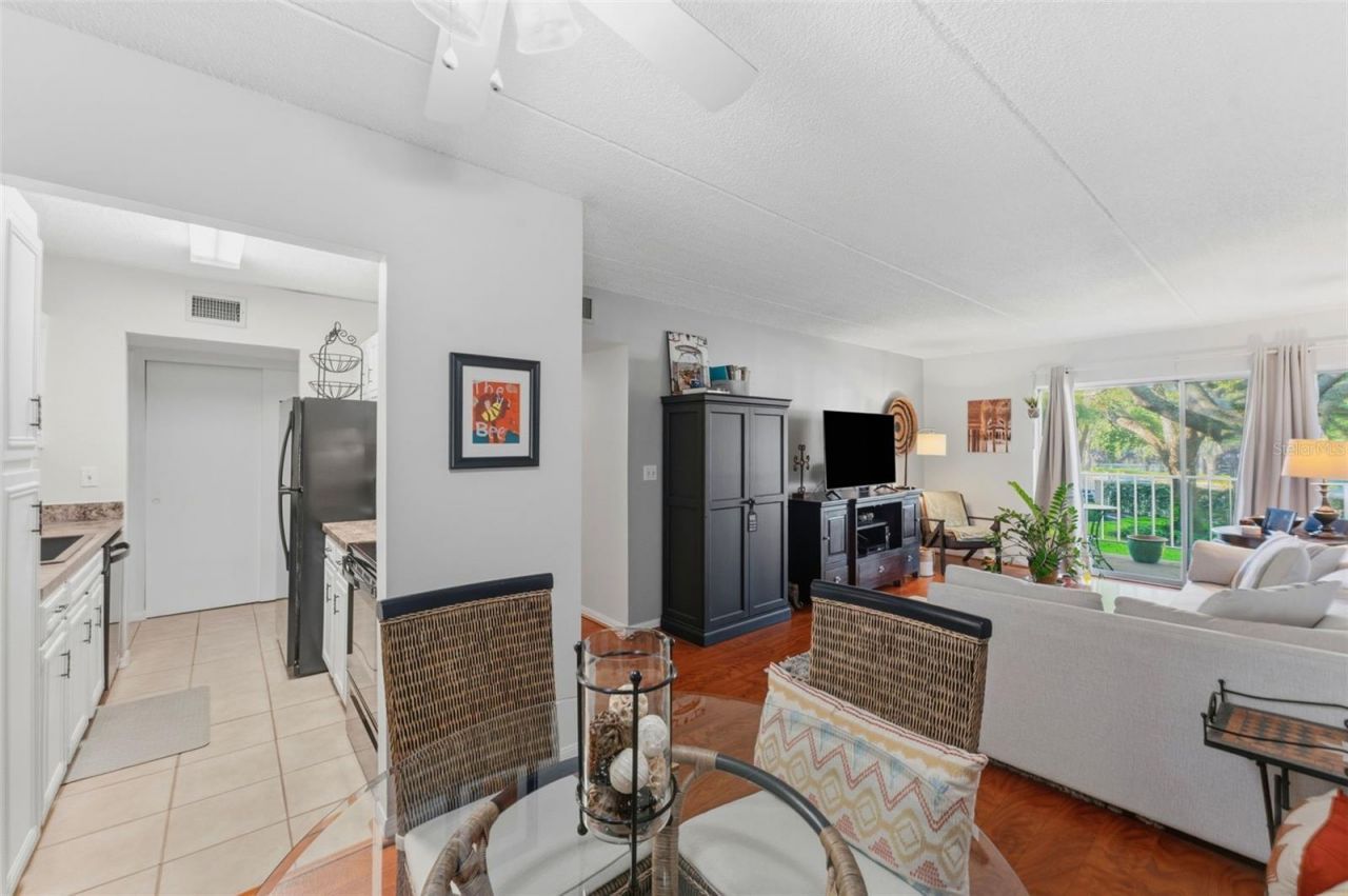 3325 Bayshore Boulevard, Unit E22, Tampa, FL 33629 Photo