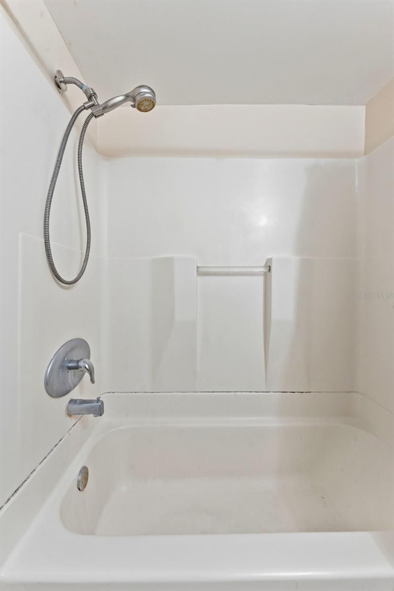 3325 Bayshore Boulevard, Unit E22, Tampa, FL 33629 Photo
