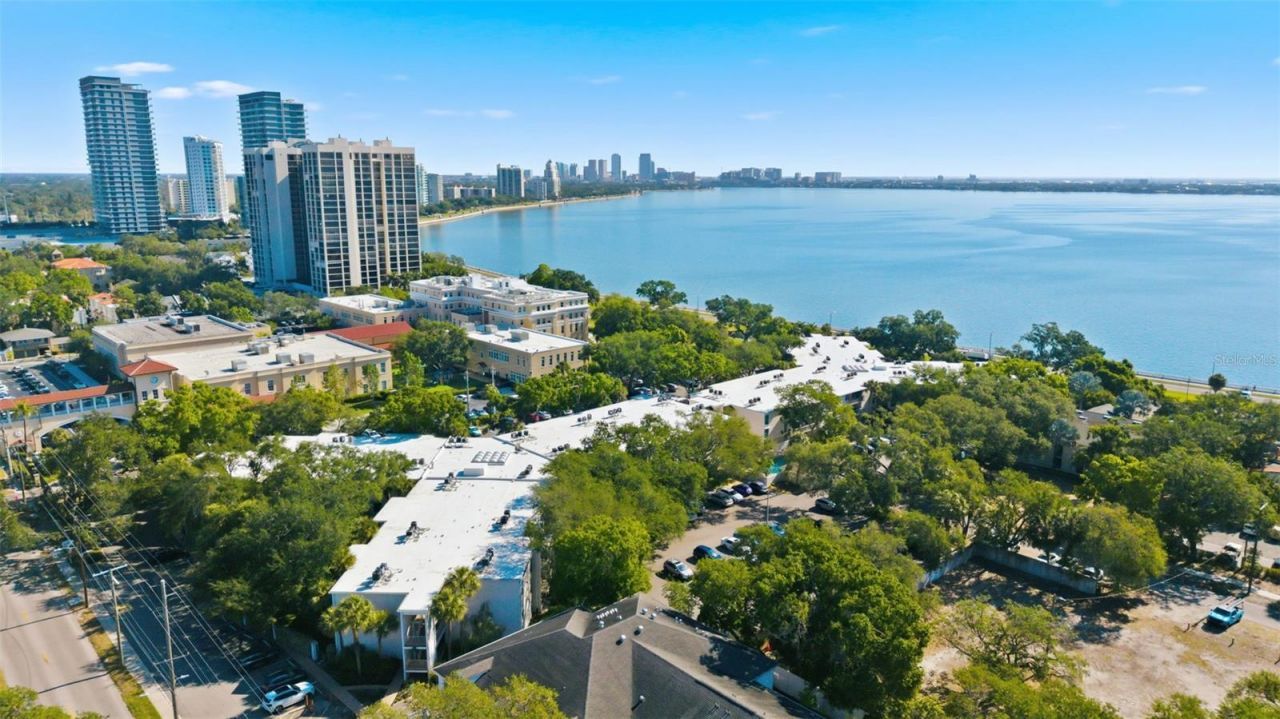 3325 Bayshore Boulevard, Unit E22, Tampa, FL 33629 Photo