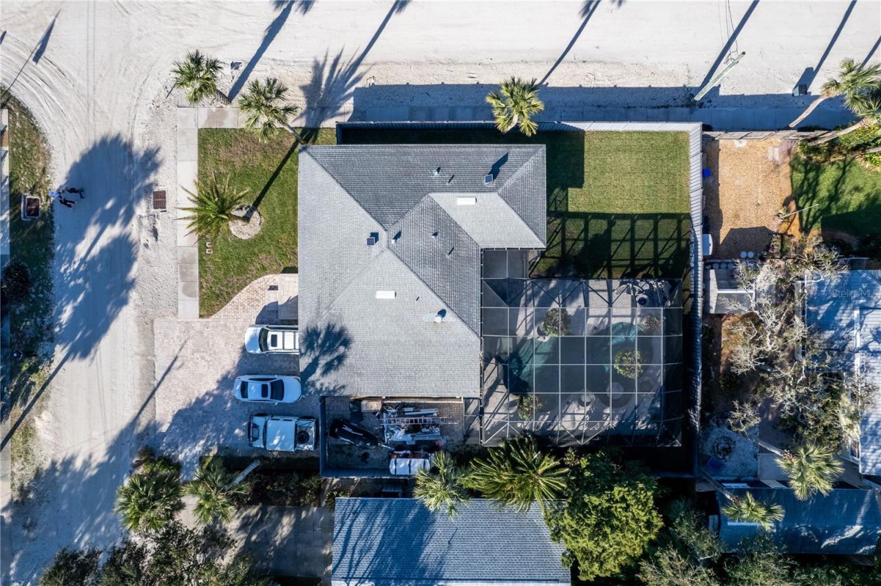 900 E 1st Avenue, New Smyrna Beach, FL 32169 Photo