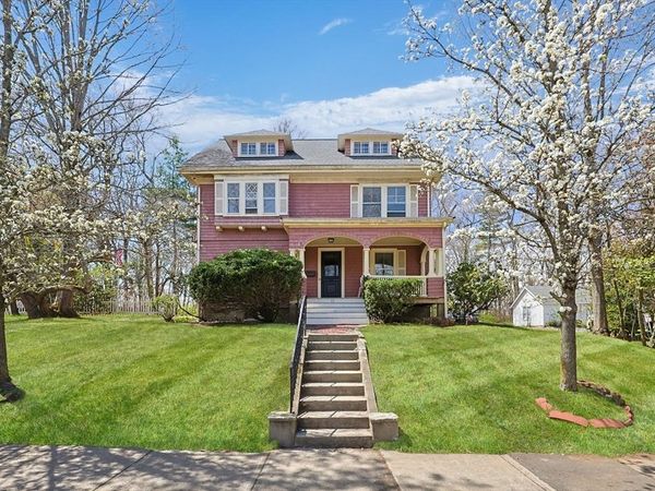 92 Dennison Ave, Framingham, MA 01702