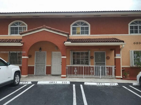 6891 W 36th Ave , Unit 201, Hialeah, FL 33018