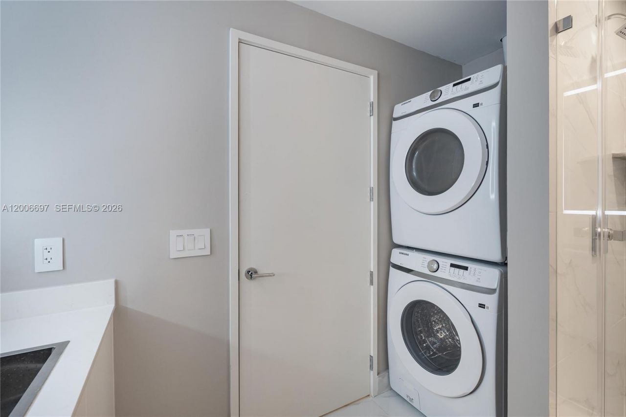 700 NE 24th St , Unit 5407, Miami, FL 33137 Photo