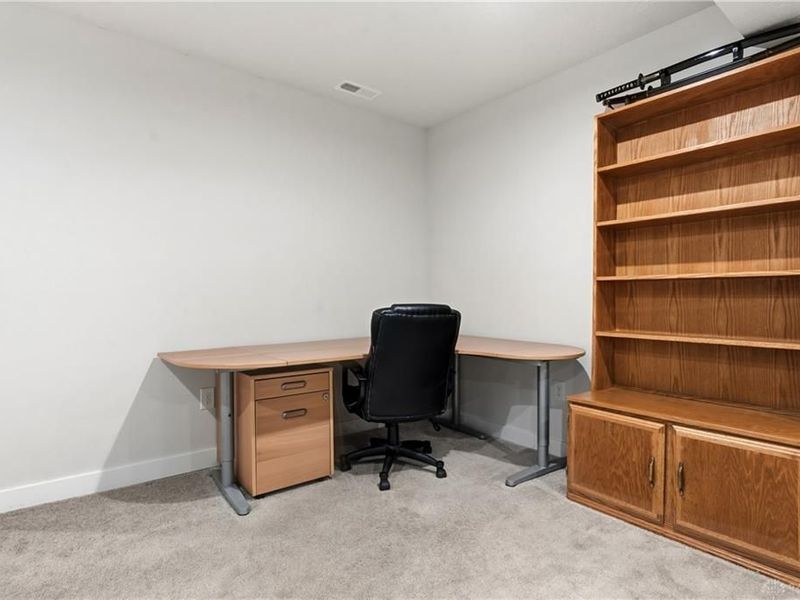 894 Acorn Drive, Sugarcreek Township, OH 45440 Photo 35