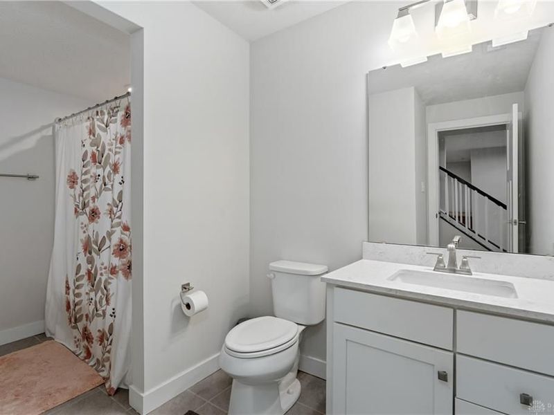 894 Acorn Drive, Sugarcreek Township, OH 45440 Photo 42