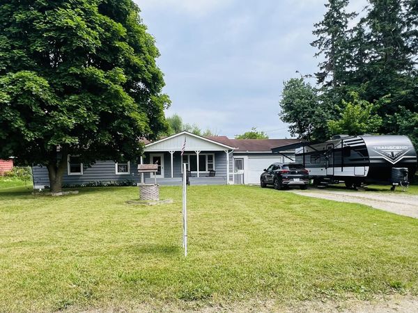 323 S C Street, Cheboygan, MI 49721