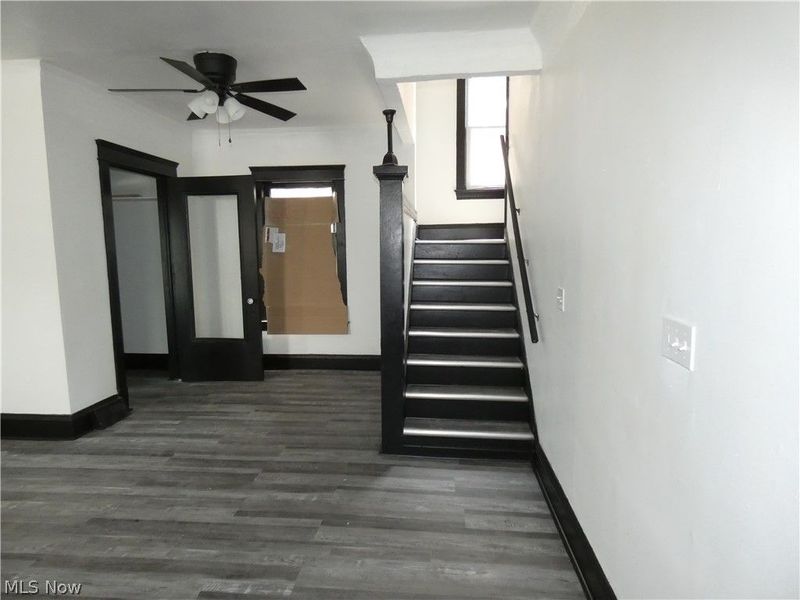 462 E 109th Street, Cleveland, OH 44108 Photo 14
