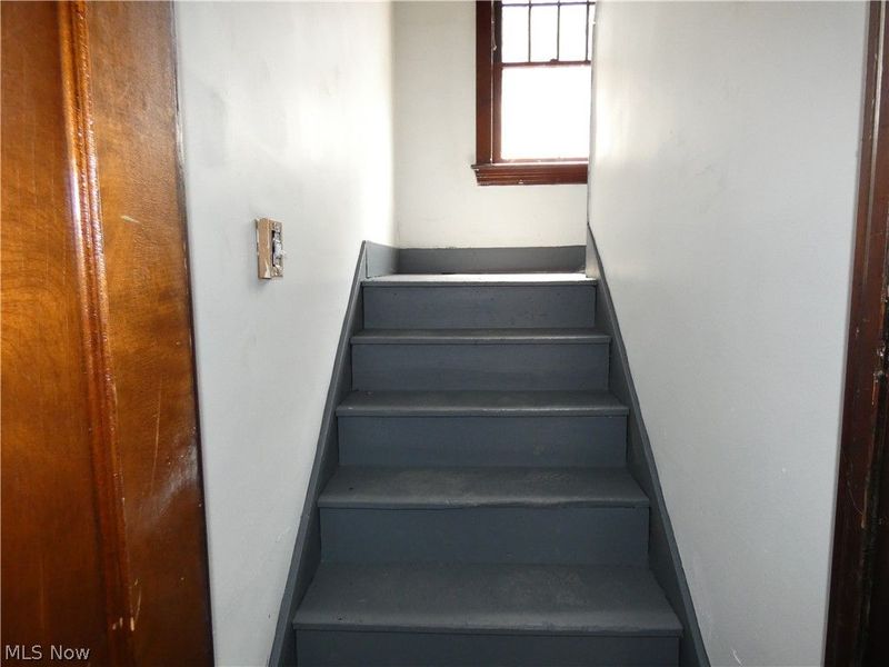 462 E 109th Street, Cleveland, OH 44108 Photo 27