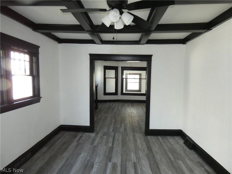 462 E 109th Street, Cleveland, OH 44108 Photo 8