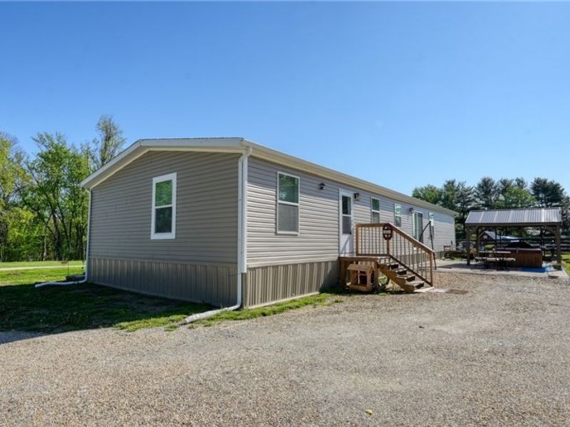 4074 Clay Pike Road, Claysville, OH 43725 Photo 3