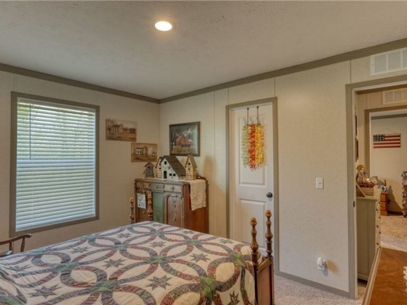4074 Clay Pike Road, Claysville, OH 43725 Photo 30