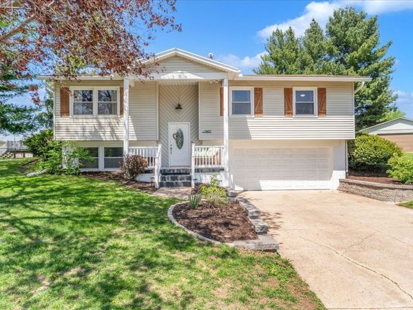 2407 117th Avenue Court W, Milan, IL 61264