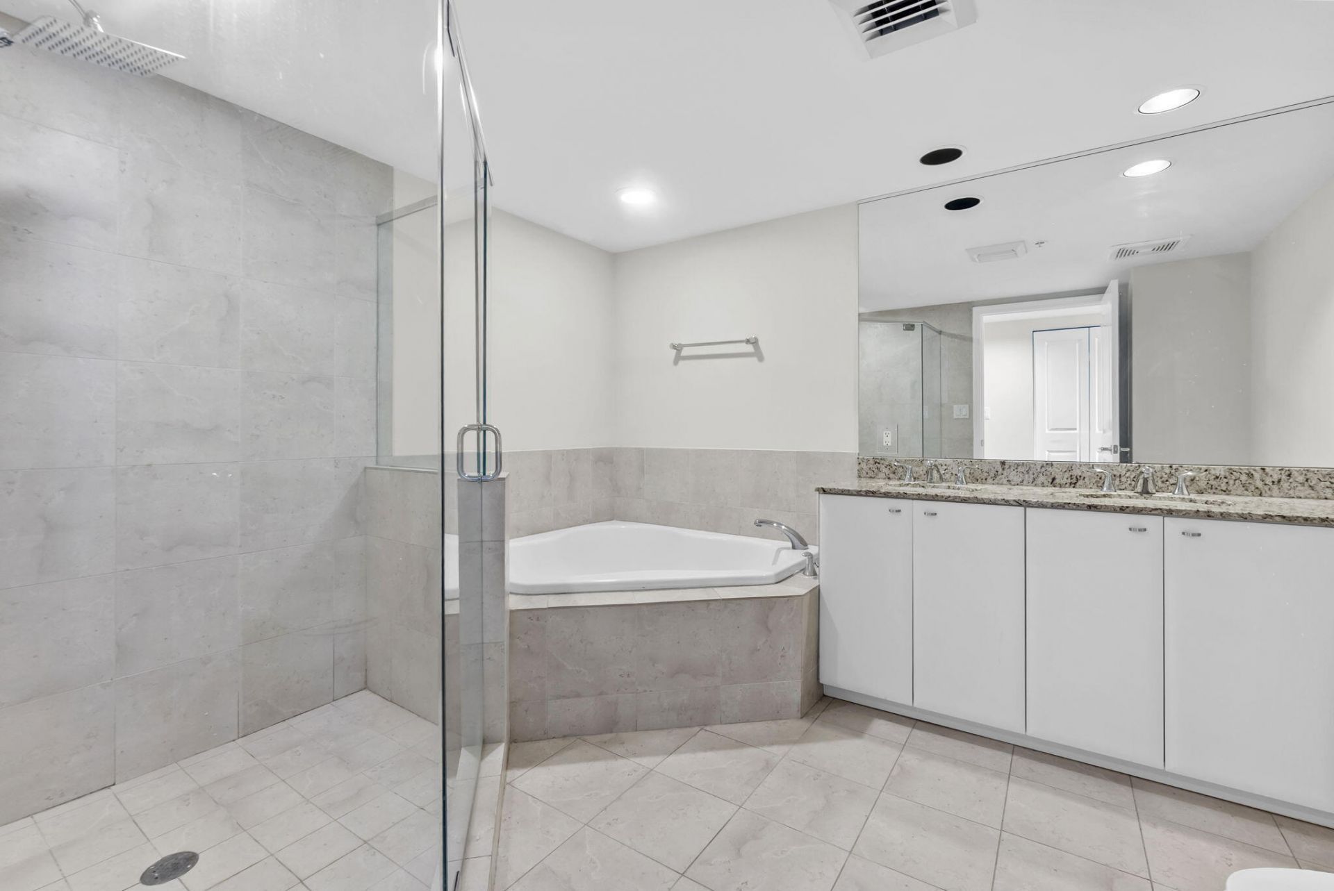 600 W Las Olas Boulevard, Unit 502s, Fort Lauderdale, FL 33312 Photo