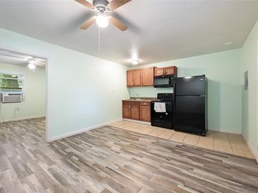 3524 Avenue M, Unit B, Fort Worth, TX 76105
