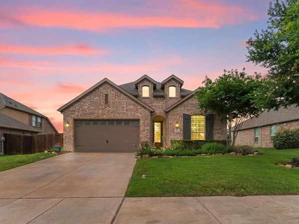 346 Windsor Street, Waxahachie, TX 75165
