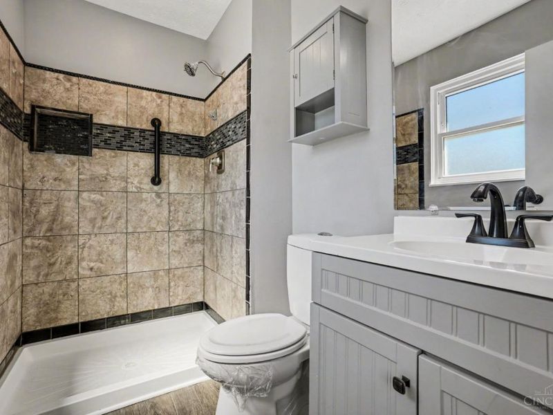 675 Redwood Court, Union Twp, OH 45244 Photo 12