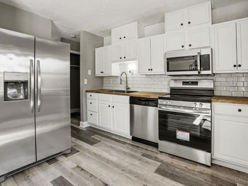 675 Redwood Court, Union Twp, OH 45244 Photo 8