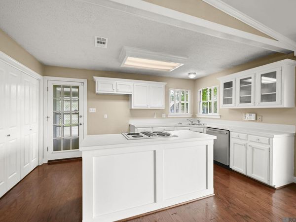 18410 Lakefield Ave, Baton Rouge, LA 70817