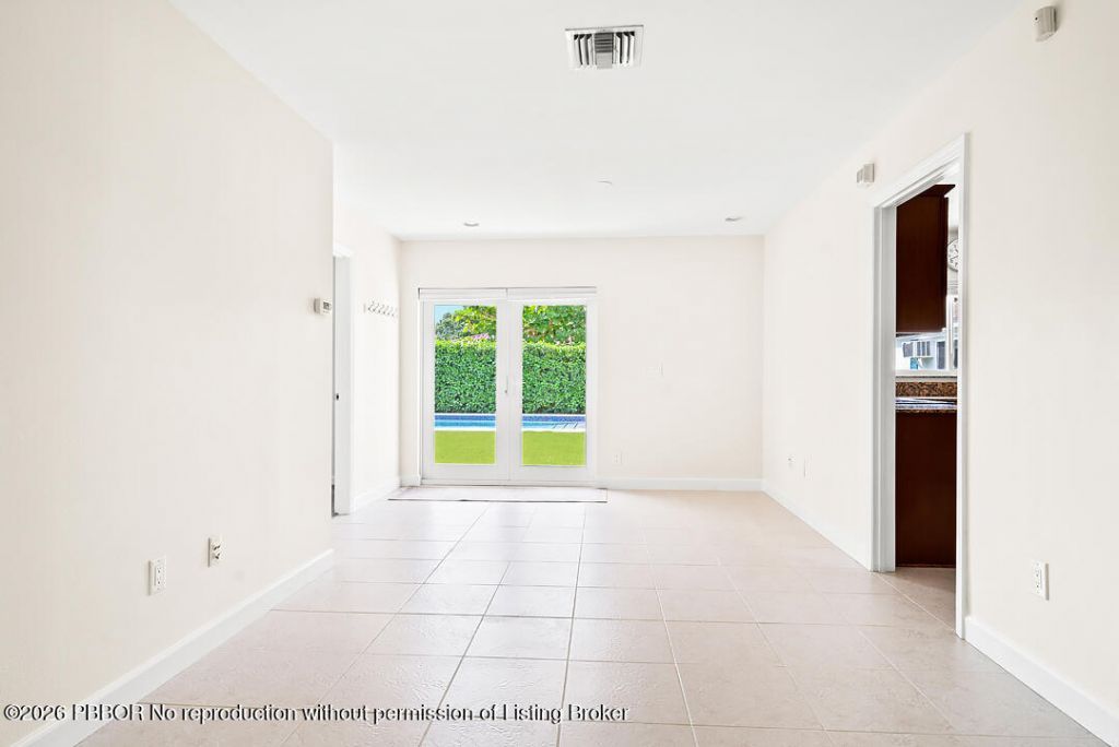 260 E Lakewood Road, West Palm Beach, FL 33405 Photo